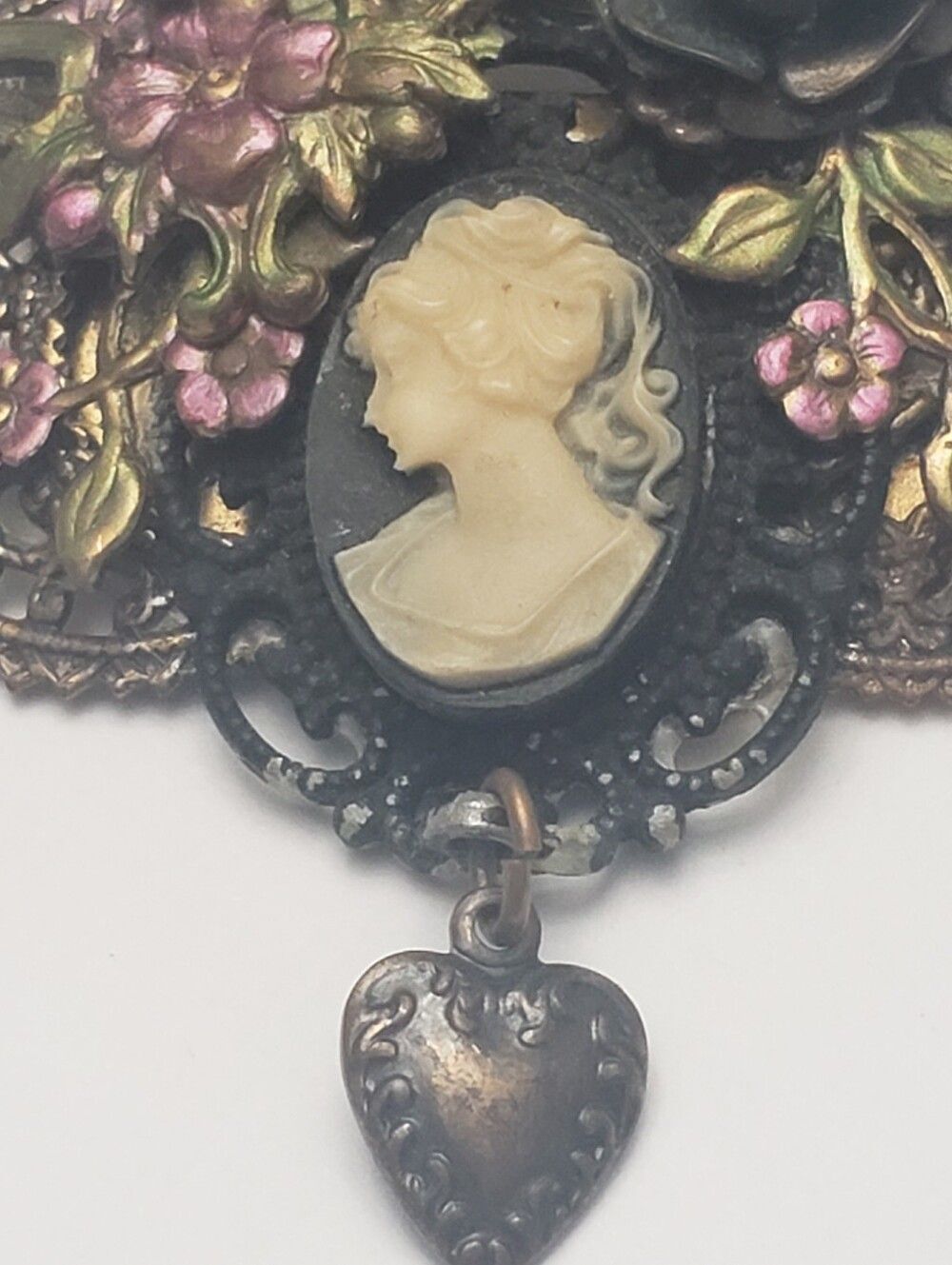 MONTAGE DESIGNS 1998 Cameo Mixed Metals Brooch Pin - Picture 5 of 10